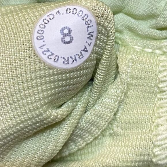 Lululemon Women’s Size‎ 8 Hotty Hot Low Rise Short 2.5" Crispin Green - Picture 3 of 9